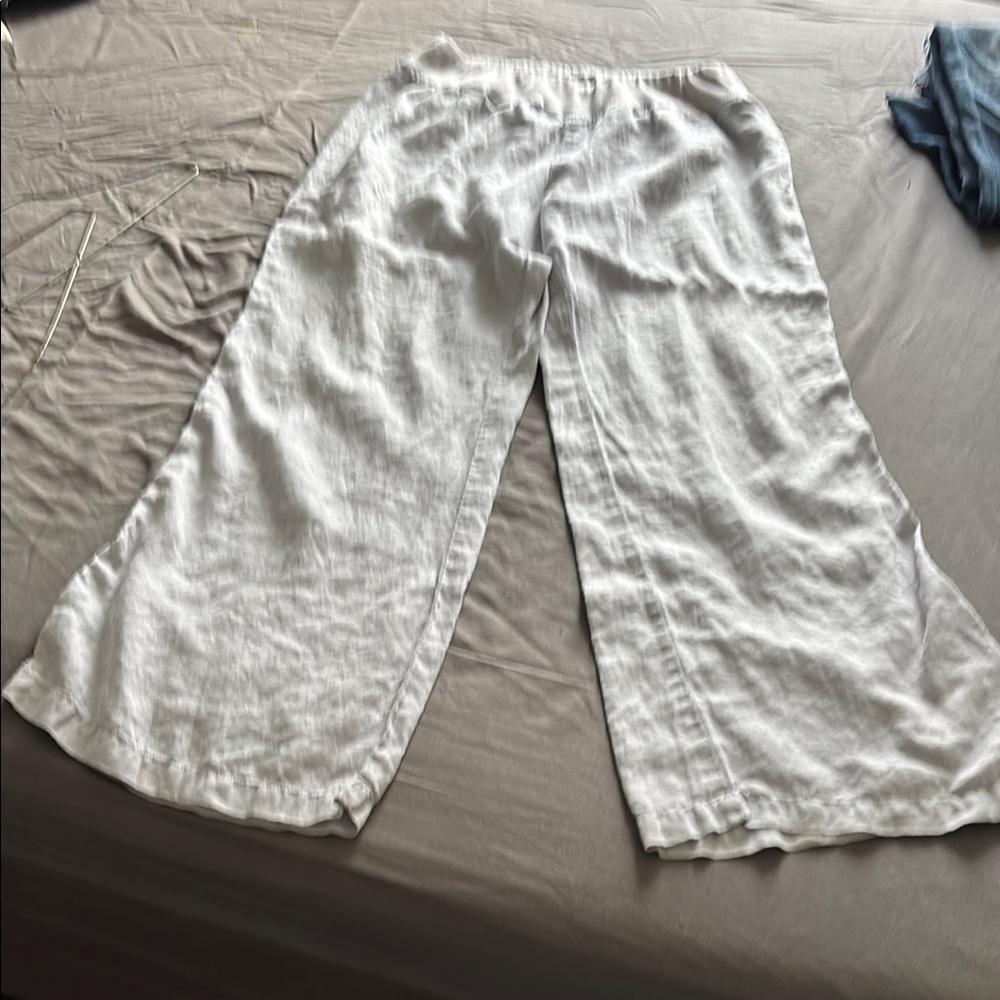 White Wide-Leg Linen Pants